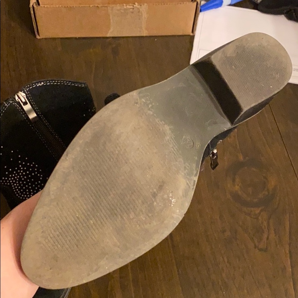 boots - Picture 3 of 3